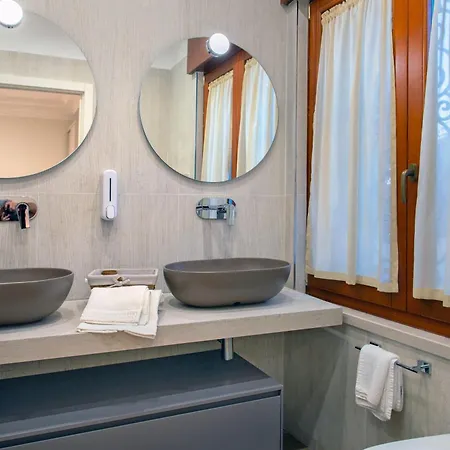 Relais Terrace And Relax