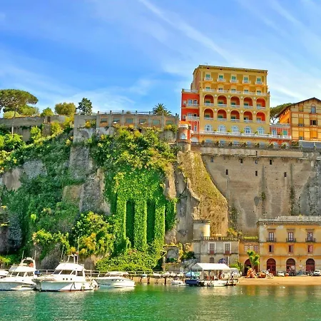 Bed & Breakfast Relais Terrace And Relax Sorrento