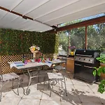 Relais Terrace And Relax Bed and Breakfast Σορέντο