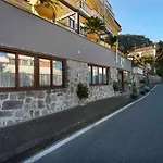 Relais Terrace And Relax