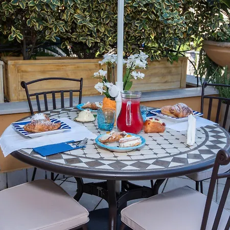 Relais Terrace And Relax לינה וארוחת בוקר סורנטו